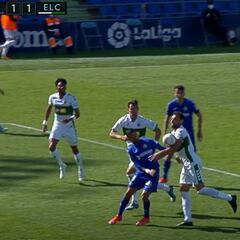 La mano que pitó Hernández Hernández a través del VAR e indigna al Madrid