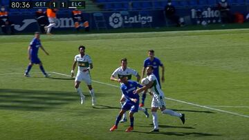 La mano que pitó Hernández Hernández a través del VAR e indigna al Madrid