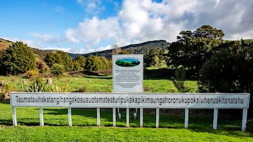 lugares raros lugar co n el nombre más largo del mundo taumata hill colina de nueva celanda oceano pacifico