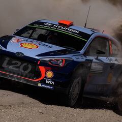 Una avería de turbo arruina las opciones de Sordo en Cerdeña