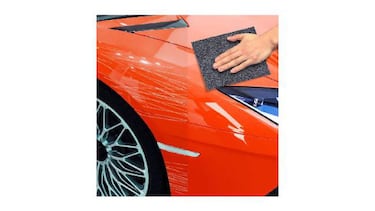 Quita los rayones del coche con este paño reparador de arañazos
