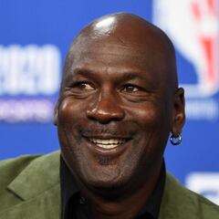 Michael Jordan game-worn basketball shoes auctioned for $1.4 million