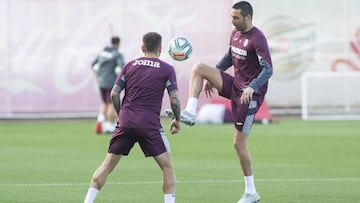 Bruno, en un entrene del Villarreal.