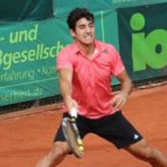 Garín corona una semana perfecta con título en España