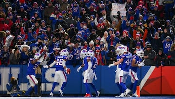 The Buffalo Bills are 46-77-1 all-time against the New England Patriots. Both teams have split their season in 2021, with each team winning on the road.