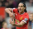 Falcao provoca penal y aplausos en Old Trafford