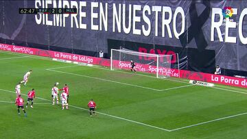 Es requetebueno, es uno de los jugadores de LaLiga y ahora tira uno de los penaltis del año