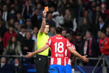 Felipe fue expulsado con tarjeta roja directa tras una entrada a Foden y la posterior tangana entre jugadores del Atlético y el City.