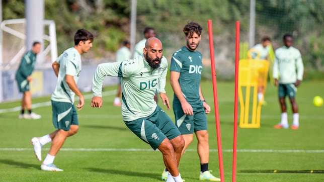 El Cádiz despide disciplinariamente a Fali