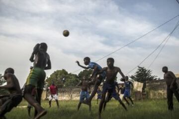 Fútbol en Franceville una de las ciudades más grandes de Gabón 