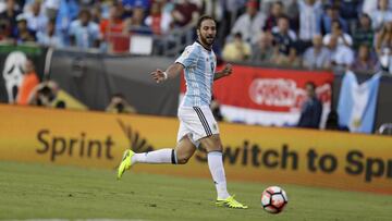 Higuaín: "¿Atleti? Sólo estoy pensando en la selección"