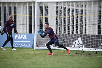 Los dirigidos por Reinaldo Rueda continúan preparando el juego ante Honduras y tuvieron su segundo día de entrenamientos en Barranquilla.