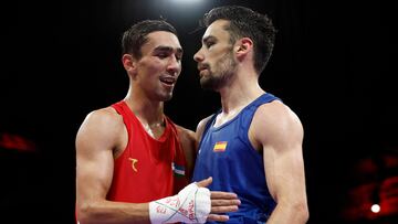 Abdumalik Khalokov y José Quiles, al final del combate.