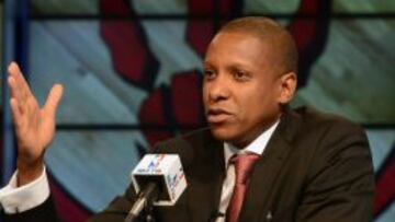 Ujiri, multado con 25.000 dólares por insultar a Brooklyn Nets