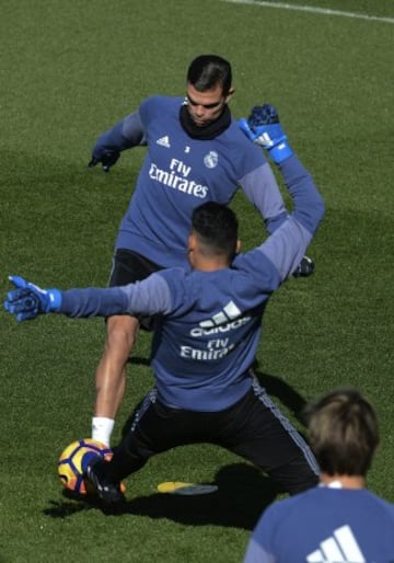 Keylor Navas y Pepe.