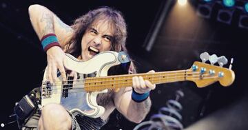 Harris estuvo muy cerca de formar parte de uno de los equipos más tradicionales de la Premier League, West Ham United. No obstante, sus deseos por hacer música fueron tantos que abandonó la academia de los “Hammers” para fundar Iron Maiden.