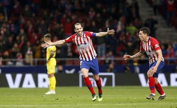 Godín anotó el 1-0.