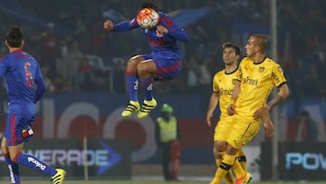 Universidad de Chile 3 - Peñarol 0: Crónica y resumen