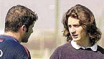 Armentano, a la derecha, está lesionado.