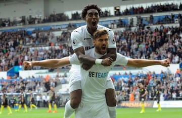 Fernando Llorente marcó, aunque el Swansea cayó contra el Manchester City.