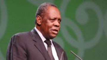 Issa Hayatou reelegido como Presidente de la Confederaci&oacute;n Africana de F&uacute;tbol (CAF).