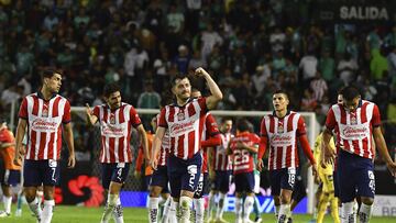 Jonathan Padilla festeja su gol de debut en contra de León.