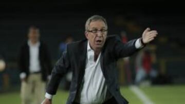 Pelusso todavía no pierde como técnico de Santa Fe.