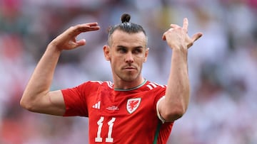 DOHA, QATAR - NOVEMBER 25:  Gareth Bale of Wales during the FIFA World Cup Qatar 2022 Group B match between Wales and IR Iran at Ahmad Bin Ali Stadium on November 25, 2022 in Doha, Qatar. (Photo by Julian Finney/Getty Images)