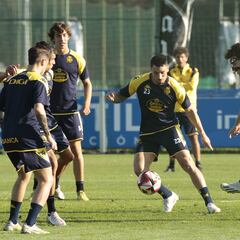 Cuidados para Pablo Martínez, Ximo Navarro se apunta al derbi