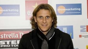 Forlán: "El grupo es duro y complicado, pero para todos"