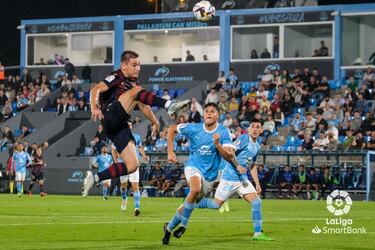 El extremo levantinista encontró su olfato goleador en el momento justo. A pesar de jugar el equipo más de cincuenta minutos con uno menos. De Frutos sigue siendo el jugador determinante.