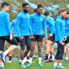 Hasta doce jugadores acaban contrato en el Athletic en 2024