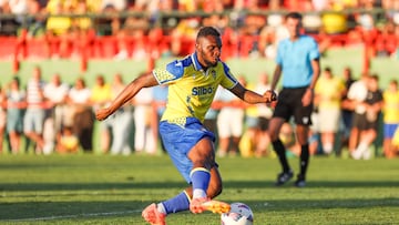 Kouamé en el primer encuentro de pretemporada frente al Barbate en Benalup.
