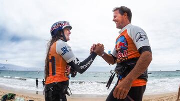 Gisela Pulido (kitesurf) y Gonzalo Costa (windsurf) en el Red Bull Tarifa2.