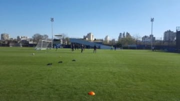 Independiente Santa Fe suma dos días de entrenamiento en Buenos Aires y se pone a punto para enfrentar a River Plate el Jueves en la Recopa Sudamericana.