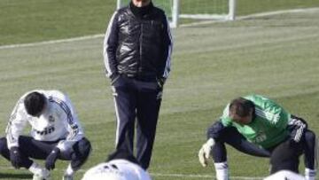 Mou 'repesca' a Pedro León y Canales y se carga a Gago