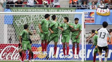 A falta de disputarse el partido de este jueves en Sochi, México y Alemania sólo se han visto una vez en la Copa Confederaciones, cuando la Mannschaft fue anfitriona y logró imponerse para así llevarse el Tercer Lugar. Igual que el del Mundial de Francia, este juego también fue un 29 de junio, como el de este jueves.