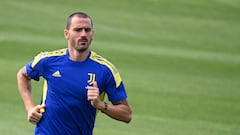 Juventus� Italian defender Leonardo Bonucci attends a training session with teammates  at The Juventus Training Centre in Turin on September 13, 2021, on the eve of the UEFA Champions League Group H match between Juventus and Malmo. (Photo by MARCO BERTORELLO / AFP)