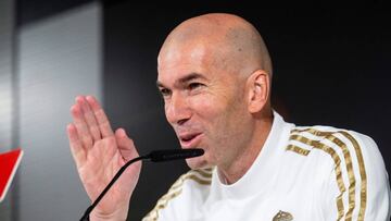 GRAF482 MADRID, 17/12/2019.-El entrenador francés del Real Marid, Zinedine Zidane, durante la rueda de prensa que ofreció hoy en la Ciudad Deportiva de Valdebebas previa al partido de LaLiga atrasado que mañana disputarán contr
