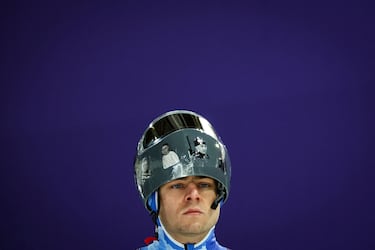 Heraskevych se negó a cambiar su casco, afirmando: "No traicionaré a estos atletas. Una medalla no vale nada en comparación con la vida de las personas".