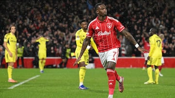 Nottingham Forest's English midfielder #07 Callum Hudson-Odoi celebrates scoring the team's first goal during the UEFA Europa League Knockout Round Play-off second-leg football match between Nottingham Forest and Fenerbahce SK at The City Ground in Nottingham, central England, on February 26, 2026. (Photo by Oli SCARFF / AFP)