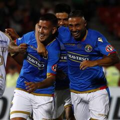 Holgado brilla en la noche mágica de Audax en la Sudamericana