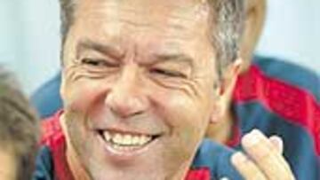 "Si estás bien en defensa, ganas; si encajamos menos de 30 goles, vamos a Champions"