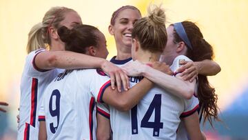 US' Emily Sonnett (R) celebrates with teammates after scoring against Costa Rica during the 2022 Concacaf Women's Championship football match at the Universitario stadium in Monterrey, Mexico, on July 14, 2022. (Photo by Julio Cesar AGUILAR / AFP)