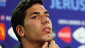 El portero del Atlético de Madrid, Joel Robles, en rueda de prensa, durante la Eurocopa Sub-21 de Israel.