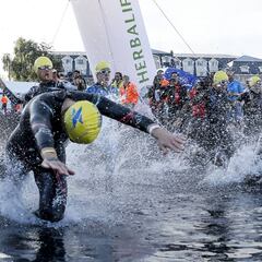 El plan de Católica para conseguir un Mundial de Ironman en Chile