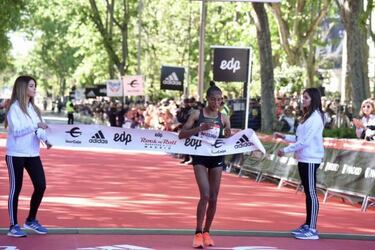 Kerio e Insermu baten r谷cords en el Marat車n de Madrid