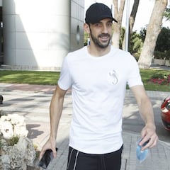 Juanfran, tres semanas de baja, es duda para la ida de semis