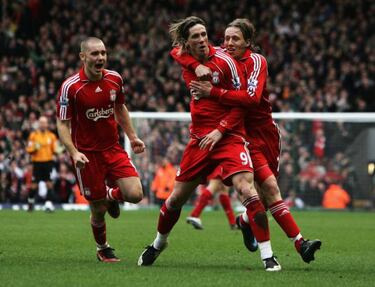 Crouch hopes Fernando Torres will return to the Premier League