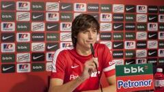 "Necesitamos ganar y convencer, ojalá sea ante el Sevilla"